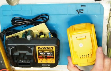 Aliexpress Dewalt charger exploded Be Careful! DCB1104